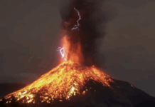 Video Claims UFO Flew Into Cloud Near Volcano