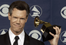 Randy Travis Comments On His Wife’s Support
